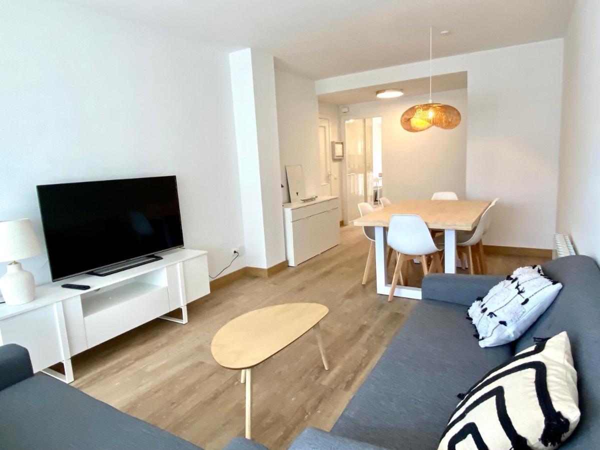Apartamento Con 3 Habitaciones, Terraza Y Jardin Comunitario Con Piscina En Sant Antoni De Calonge Exterior photo
