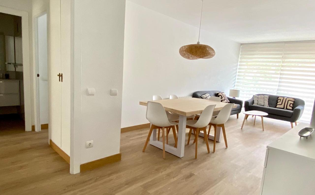 Apartamento Con 3 Habitaciones, Terraza Y Jardin Comunitario Con Piscina En Sant Antoni De Calonge Exterior photo