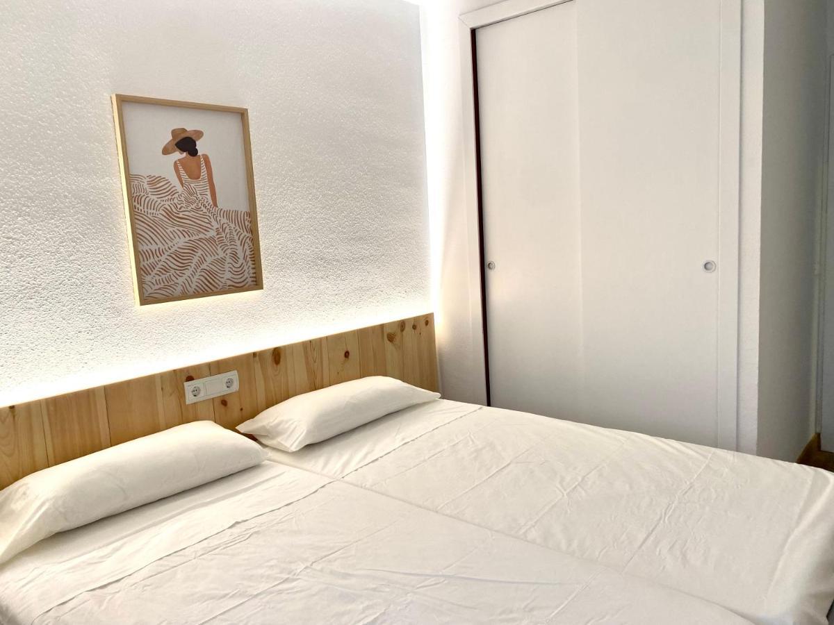 Apartamento Con 3 Habitaciones, Terraza Y Jardin Comunitario Con Piscina En Sant Antoni De Calonge Exterior photo